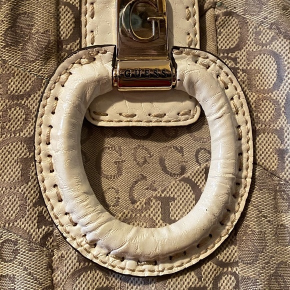 Vintage Guess hobo bag - Picture 4 of 4